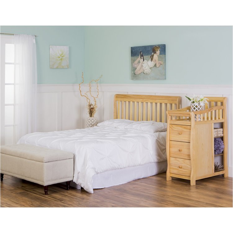 Dream On Me Brody 5-in-1 Convertible Crib with Changer, Natural